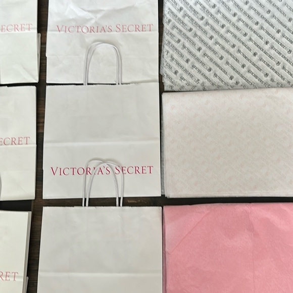 Victoria's Secret Shopping Bags with Wrapping Papers - Picture 3 of 6